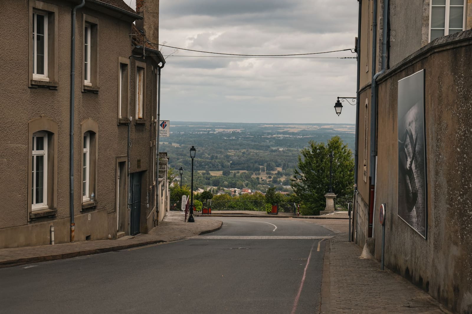 Het landschap van de Montagne de Reims, een van de heuvelruggen in het champagnegebied.